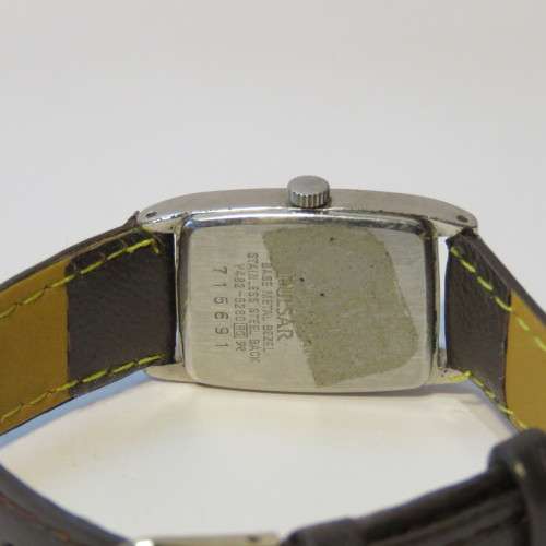 Women s Watches Vintage Pulsar quartz ladies watch Working was sold for 127.00 on 7 Sep at 14 01 by Unieke Antieke in Cape Town ID 480663633